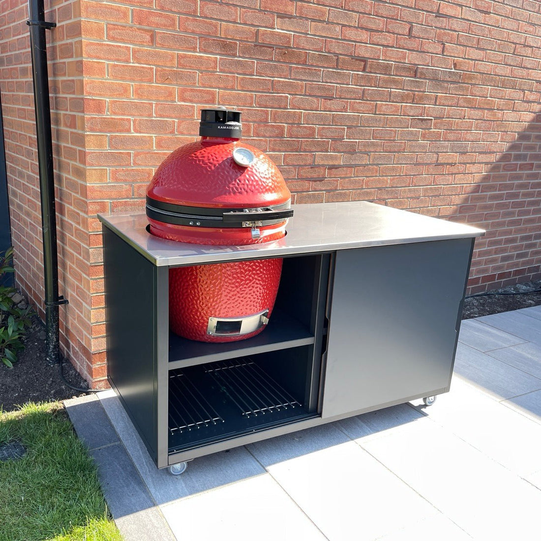 BIG4SPACE 150 outdoor kamado kitchen for Kamado Joe classic 2. Holmes Chapel. - KamadoSpace
