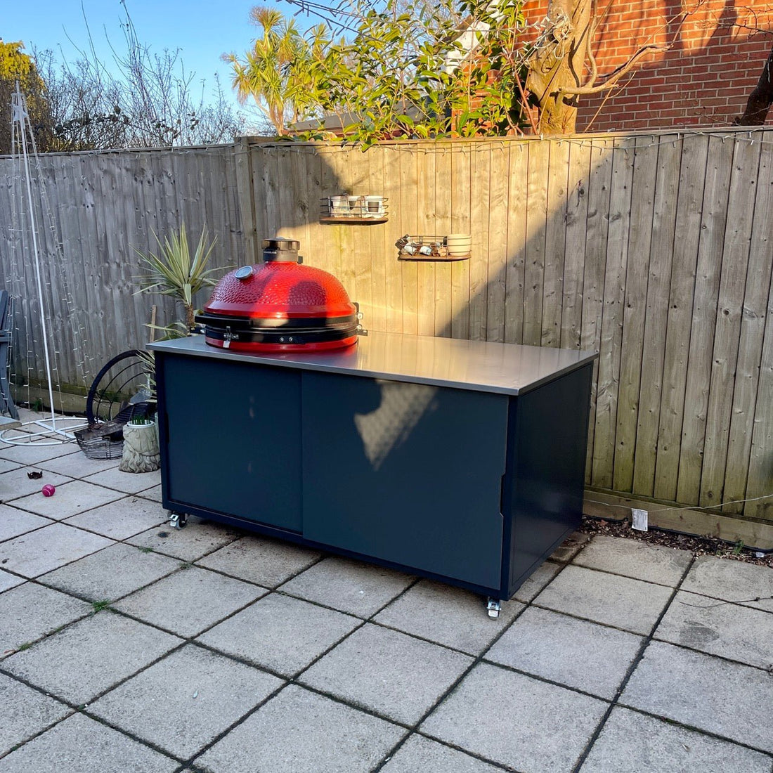 BIG4SPACE 180 Outdoor Kitchen Finished in Carbon Grey for Kamado Joe Big Joe. - KamadoSpace