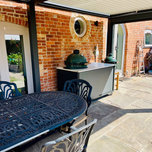 Creating the Ultimate Outdoor Cooking Space: Big Green Egg in a BIG4SPACE Kamado Kitchen Under a Kamanes Pergola - KamadoSpace